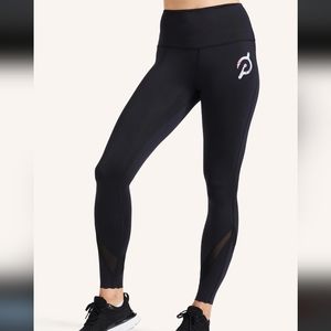 Peloton Move Mission Scallop Hem Legging